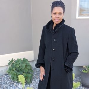 Liz Claiborne Wool Coat with Fur Collar/Cuffs